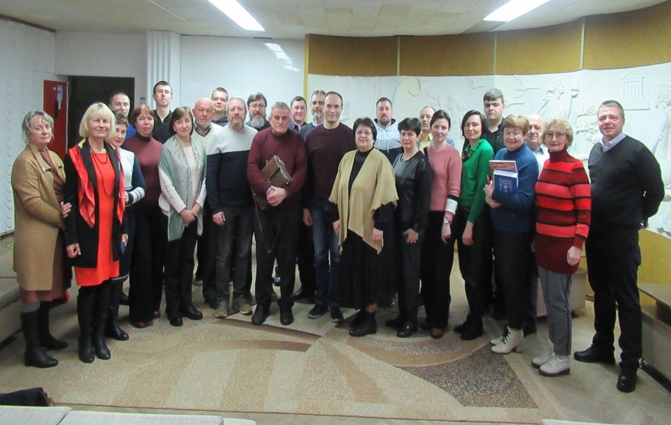 икладачі і студенти факультету географії, історії та туризму взяли участь у засіданні НТШ