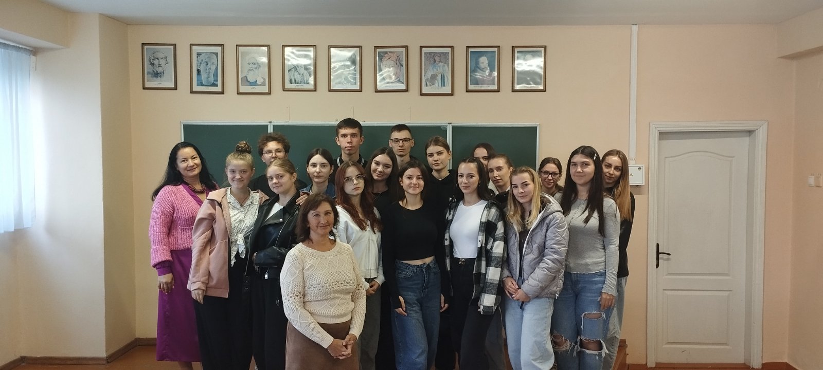 Лекторій-практику