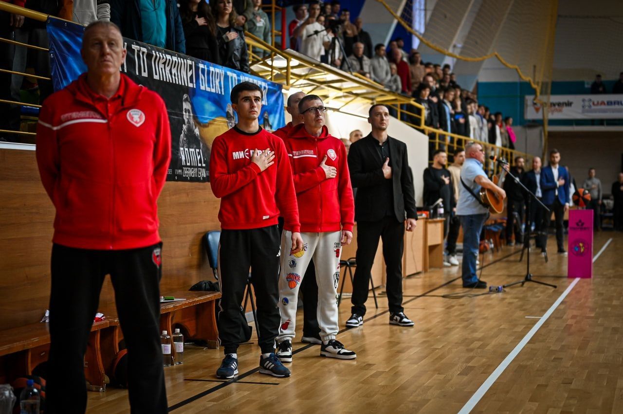 Студент факультету ЗФКС Василь Сокол став реабілітологом збірної України U-16