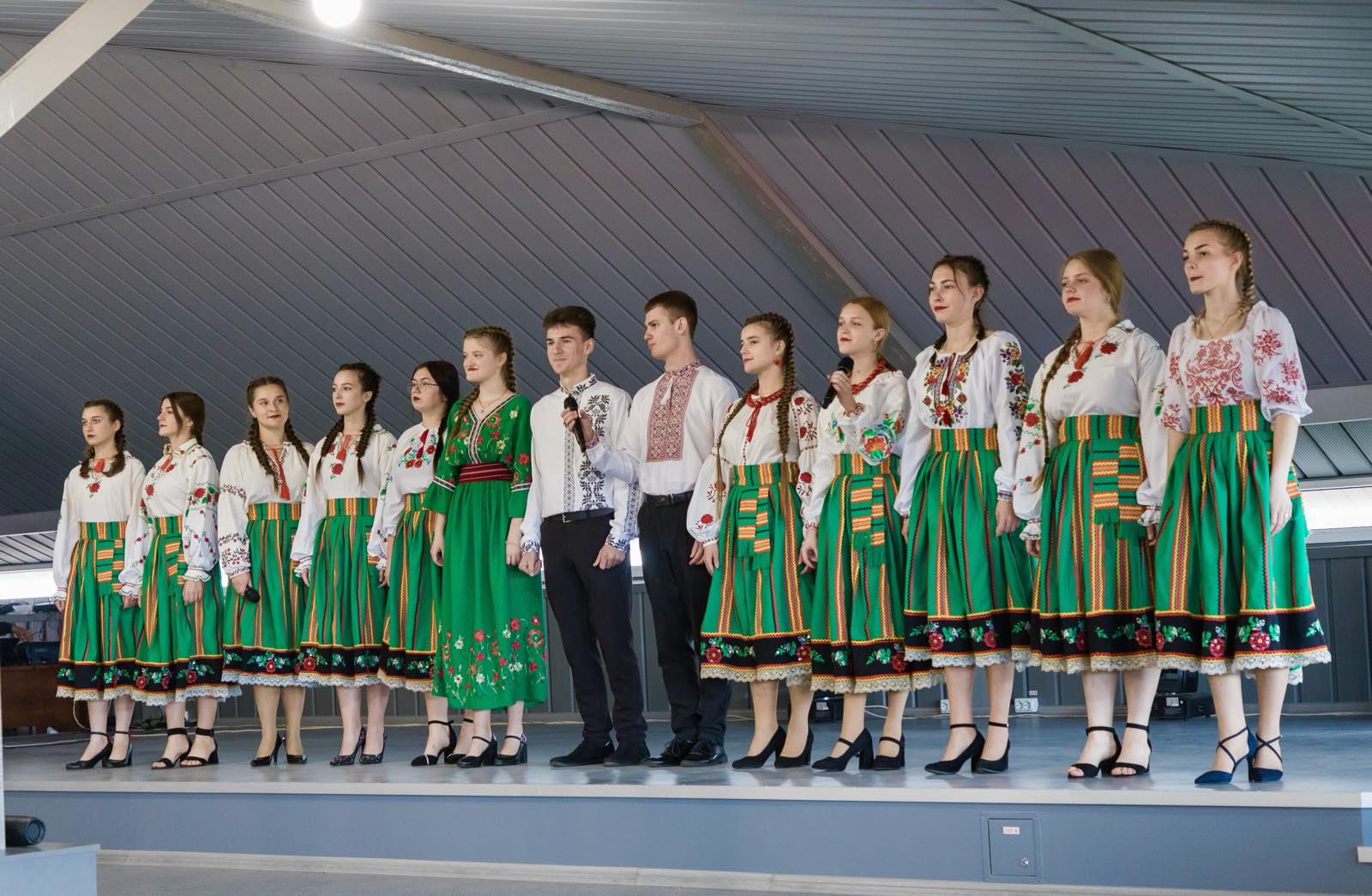 В МЕГУ відбувся концерт до Дня працівників освіти 