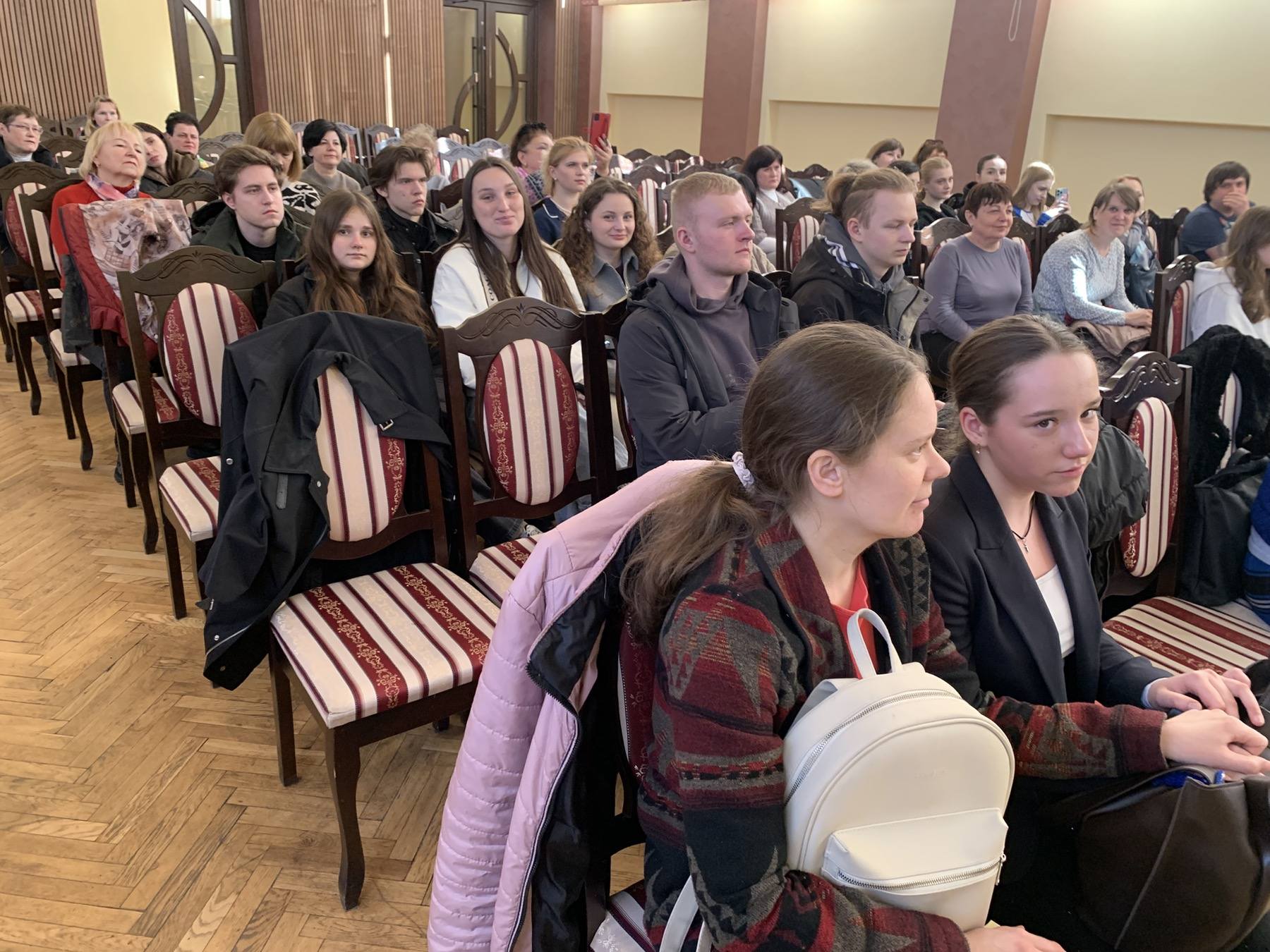 презентації книги Бориса Боровця «Про світлоносність літератури» 