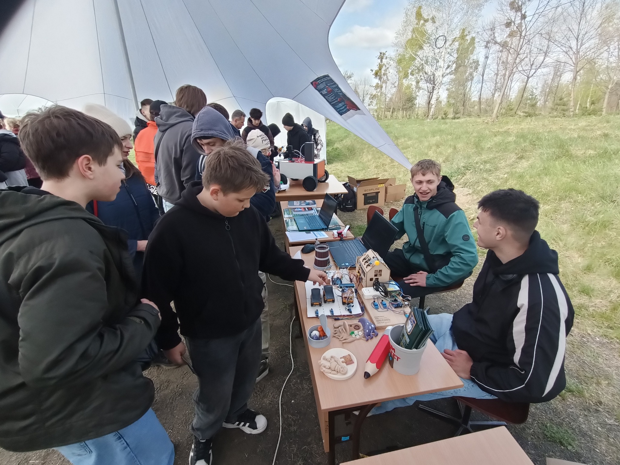 Представники факультету кібернетики МЕГУ взяли участь у фестивалі «RoboStars 2026» у Клевані