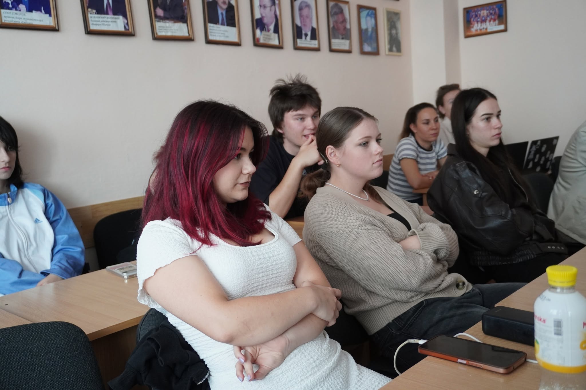 На факультеті журналістики відбулася перша бінарна лекція з основ військової журналістики