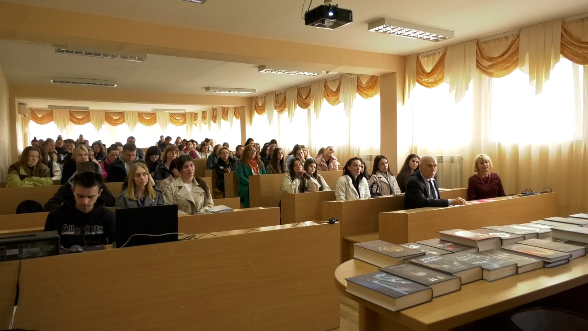 зустріч з письмеником
