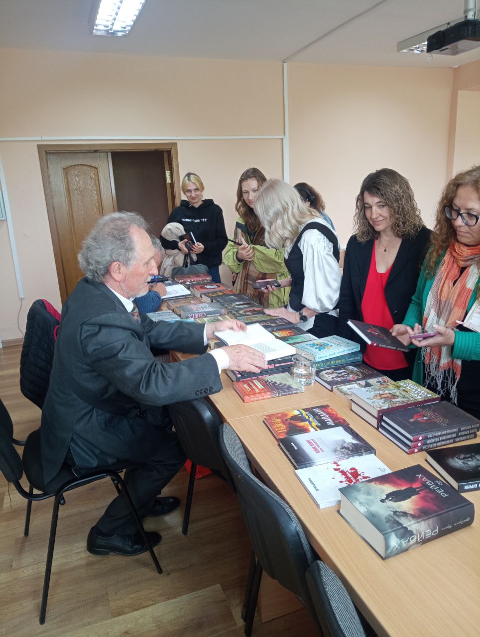зустріч з письмеником