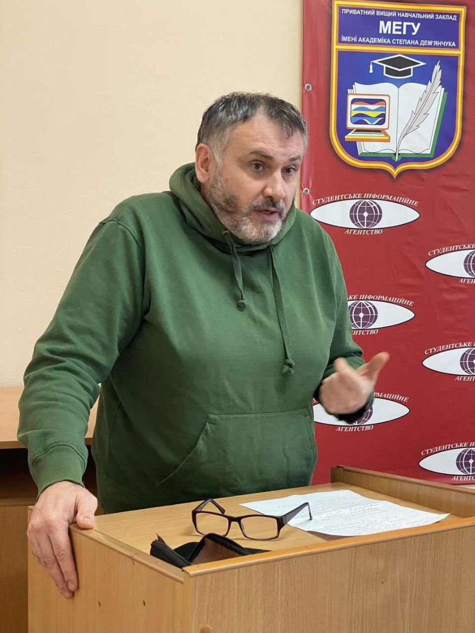 Зустріч студентів із військовим кореспондентом