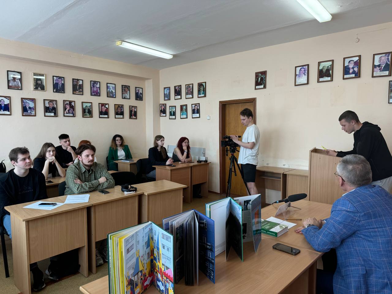 Круглий стіл присвячений річниці Чорнобильської трагедії