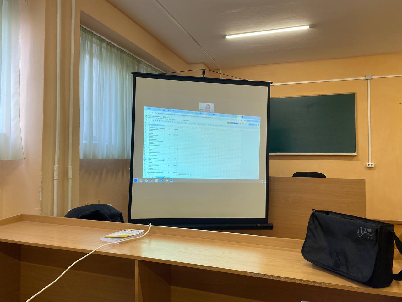 Студенти економічного факультету МЕГУ долучилися до Тижня заощаджень-2025