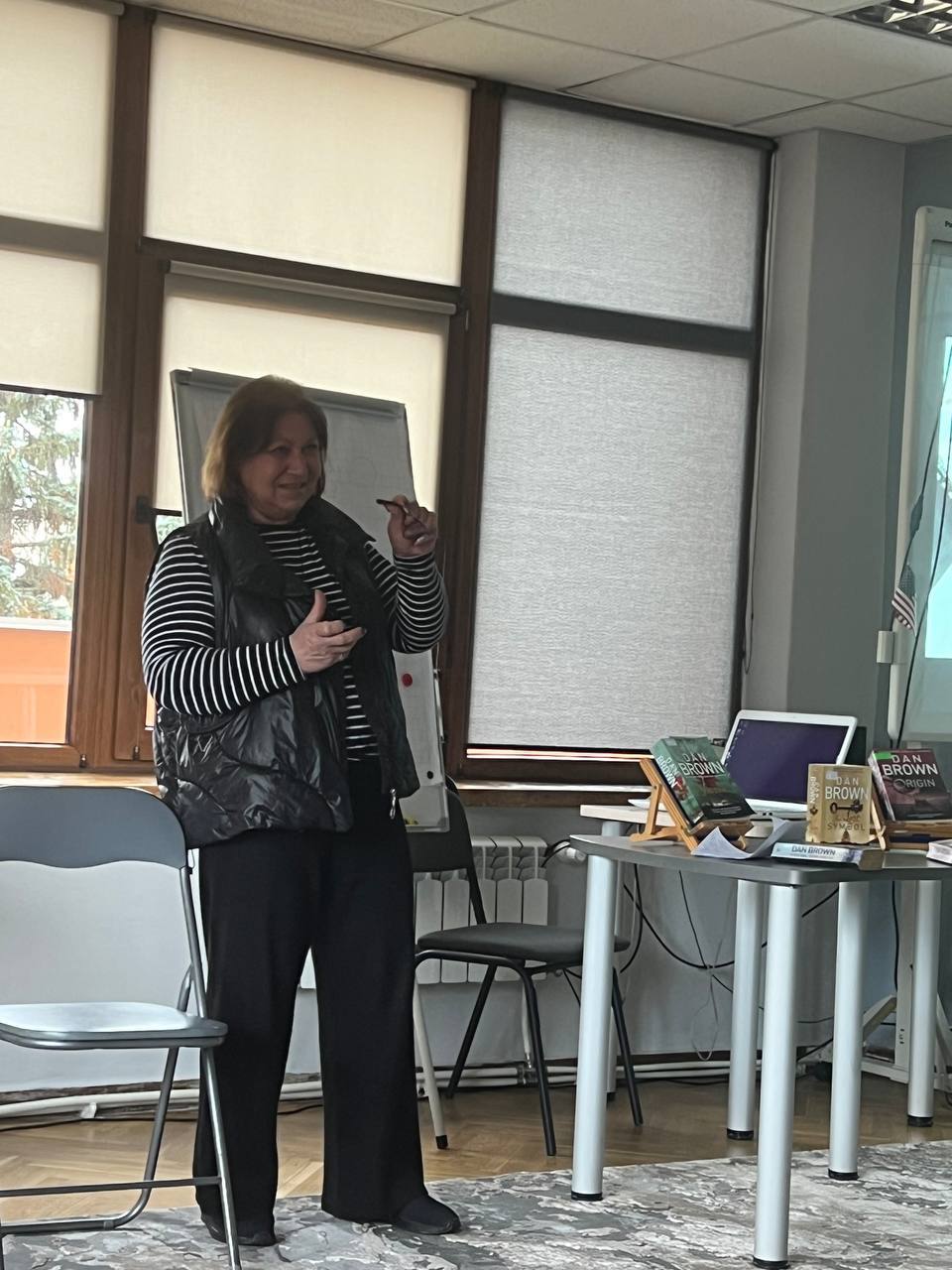 Студенти МЕГУ занурилися у «Світ загадок і символів Дена Брауна»