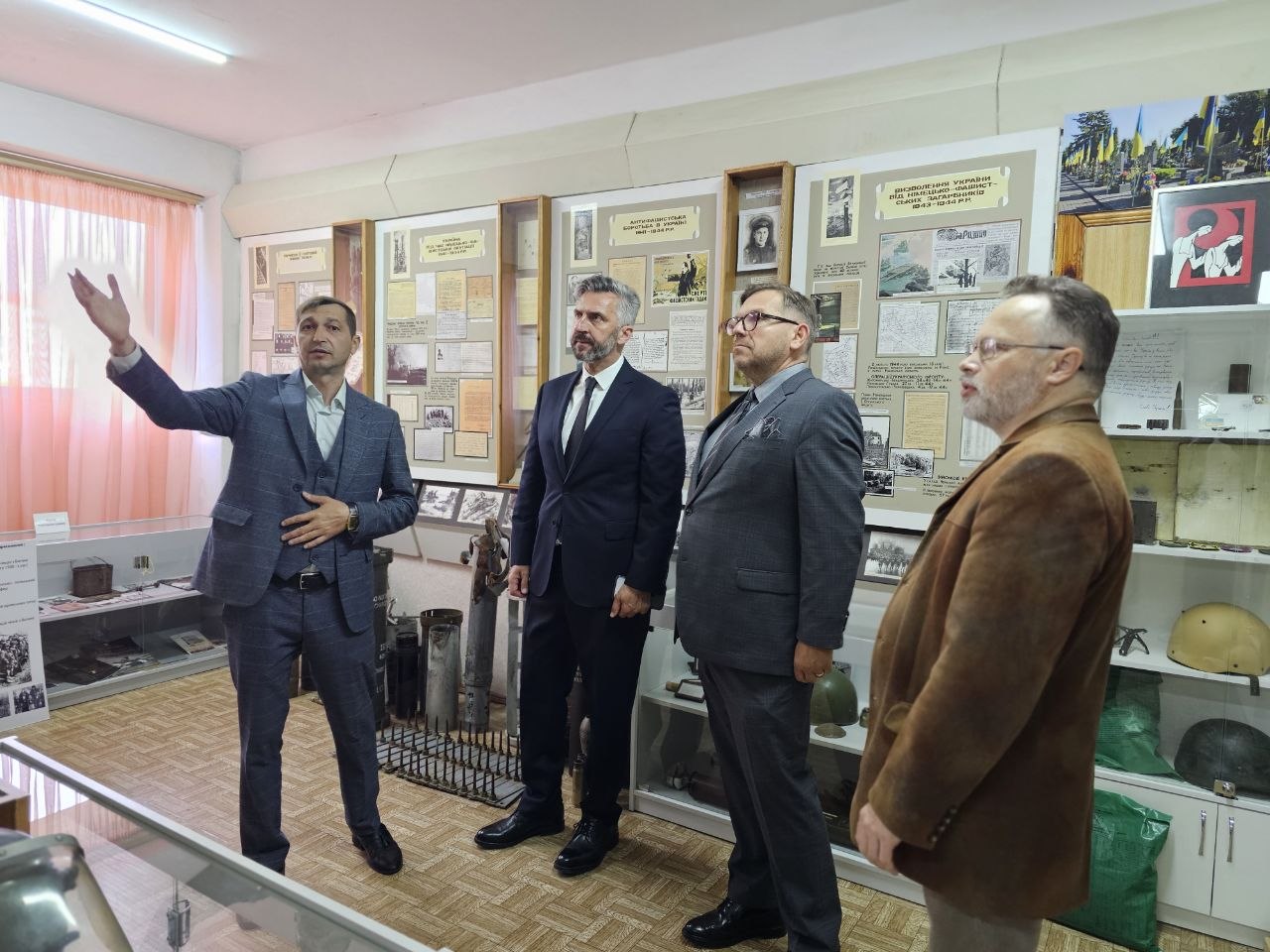 Польська делегація