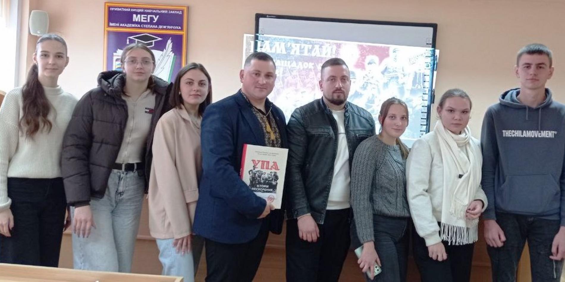 На факультеті географії, історії та туризму відбувся круглий стіл на тему «Історії нескорених