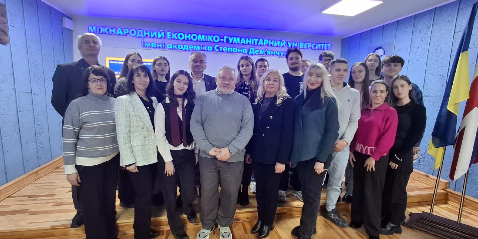 У МЕГУ відбулася пресконференція за участі провідних діячів мистецької спільноти Рівненщини