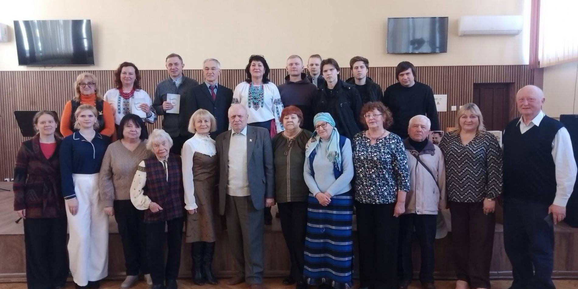 презентації книги Бориса Боровця «Про світлоносність літератури» 