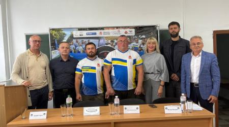 пресконференція