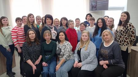 Мовленнєвий етикет педагога: професійний діалог науки і практики