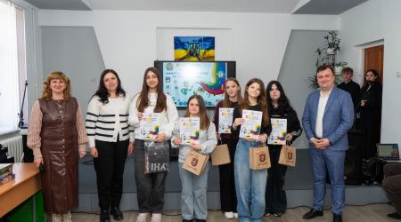 Креативність та технології: представники факультету кібернетики оцінювали таланти на XIV Конкурсі комп’ютерної графіки та Web-дизайну