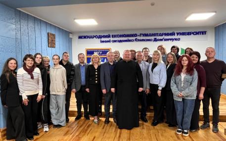 Пресконференція з протоієреєм Василем Рудніцьким відбулася в МЕГУ