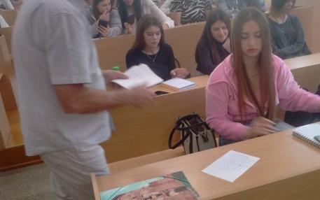 Першокурсники розпочали тренування в секціях та гуртках