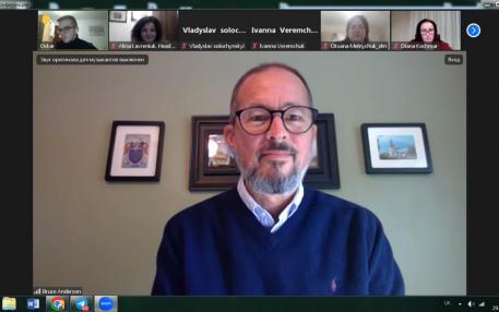 Лекція американського професора Брюса Андерсона для студентів МЕГУ