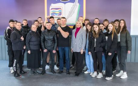 Легенда армреслінгу − Олег Жох!