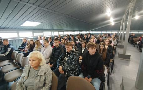 Студенти факультету кібернетики МЕГУ долучилися до наукового круглого столу «Академічна доброчесність: виклики сучасного освітньо-наукового простору»