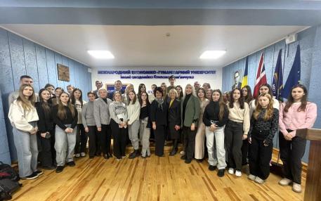 Круглий стіл до 170-річчя Дмитра Яворницького на історико-філологічному факультеті МЕГУ