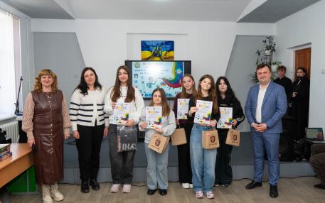 Креативність та технології: представники факультету кібернетики оцінювали таланти на XIV Конкурсі комп’ютерної графіки та Web-дизайну