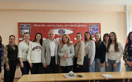 На факультеті журналістики відбулася пресконференція з представницею Нацради з питань телебання і радіомовлення в Рівненській області Лілією Гринюк